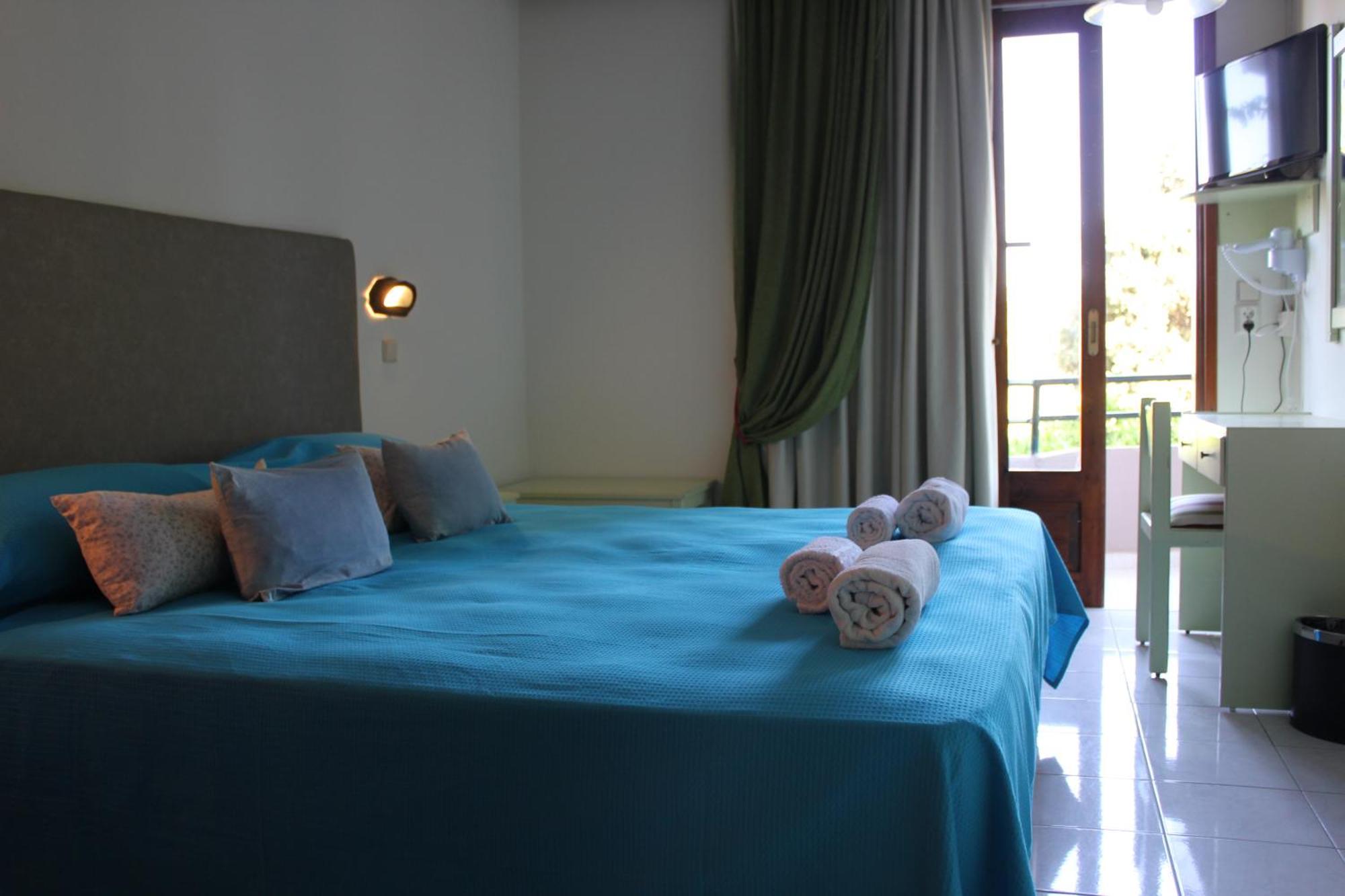 Aparthotel John Mary Faliraki Zimmer foto